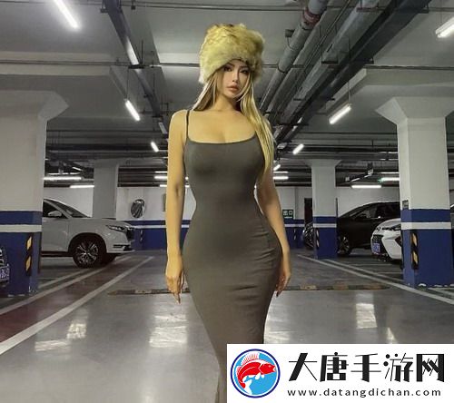 豐滿的女鄰居：她的魅力如春風(fēng)-溫暖你的心靈與每一個(gè)日夜！